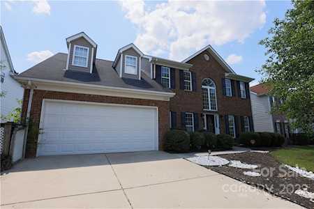 7341 Daerwood Place Charlotte, NC 28215