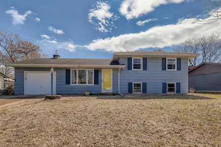 10607 Arrowhead Street NW Coon Rapids, MN 55433