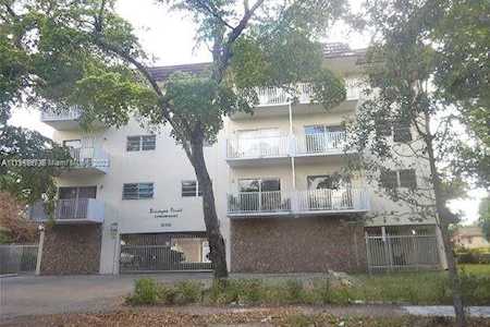 12105 NE 11th Pl #201 North Miami, FL 33161