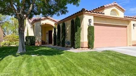1133 Evening Ridge St Henderson, NV 89052