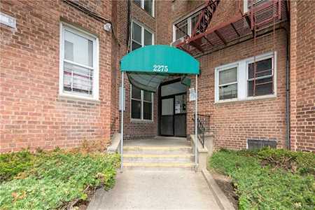 2275 Cruger Avenue #1G Bronx, NY 10467