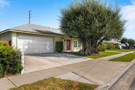 17340 Santa Maria St Fountain Valley, CA 92708