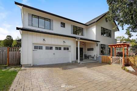 4535 W Sheridan St Seattle, WA 98199