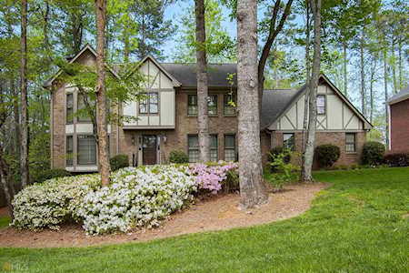3807 Avera Lane Peachtree Corners, GA 30092