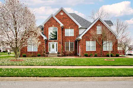 4234 Stilger Cir Louisville, KY 40299