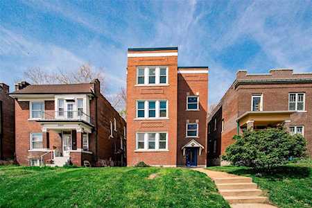 3951 Shaw Blvd St Louis, MO 63110
