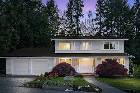 15802 NE 49th St Redmond, WA 98052