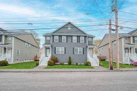 124 Andrews St #124 Lowell, MA 01852