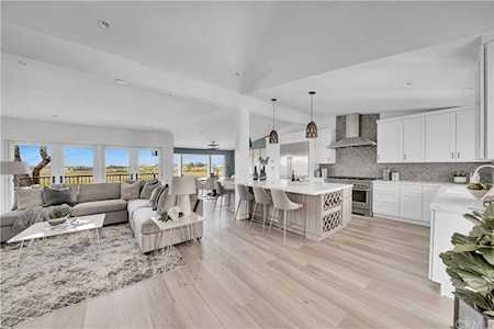 203 Nata Newport Beach, CA 92660