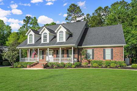 4220 Buck Creek Ct North Charleston, SC 29420