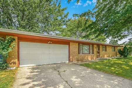 25705 lily creek Drive Elkhart, IN 46514