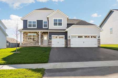 1794 Astoria Drive Shakopee, MN 55379