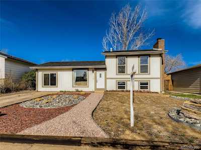 1085 Mobile St Aurora, CO 80011