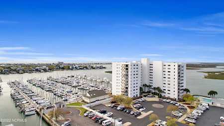 322 Causeway Drive Wrightsville Beach, NC 28480