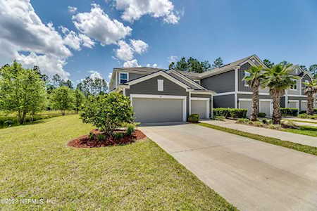 209 Servia Dr St Johns, FL 32259
