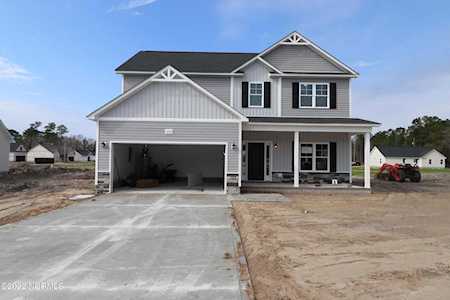 107 Anderson Avenue Holly Ridge, NC 28445