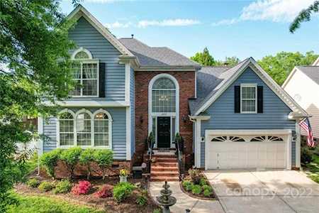 6403 Outer Bridge Ln Charlotte, NC 28270