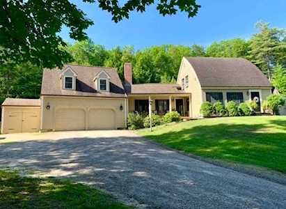 1481 Bennington Rd Francestown, NH 03043