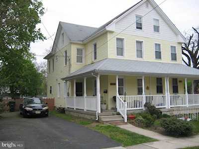 41 Hall St Williamstown, NJ 08094