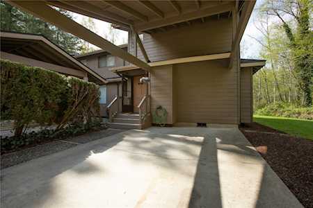 835 #D NW Huckle Dr Bremerton, WA 98311