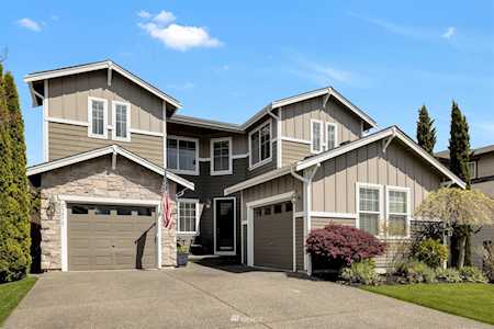 25472 SE 275th Place Maple Valley, WA 98038