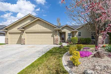 4186 N. Beaham Place Meridian, ID 83646