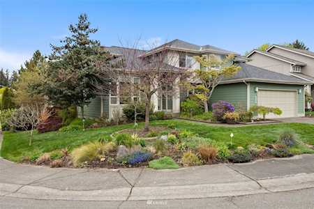 23604 SE 267th Place Maple Valley, WA 98038