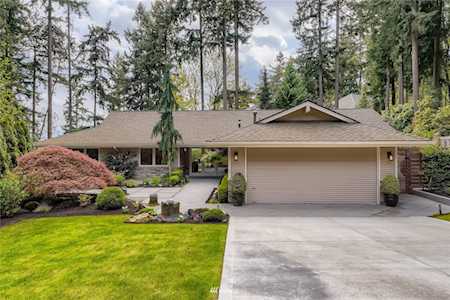 12911 NE 25 Place Bellevue, WA 98005