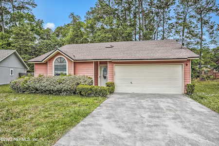 1533 Kingfisher Ln Jacksonville, FL 32218