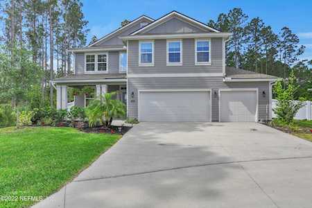 322 Queen Victoria Ave St Johns, FL 32259
