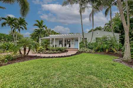 1623 NW 2nd Avenue Delray Beach, FL 33444