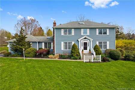 137 Rolling Hills Drive Meriden, CT 06451