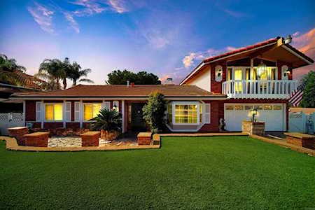 1571 Zephyr Avenue El Cajon, CA 92021