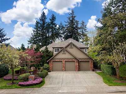 9049 139th Ave SE Newcastle, WA 98059