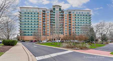 6420 Double Eagle Dr #710 Woodridge, IL 60517
