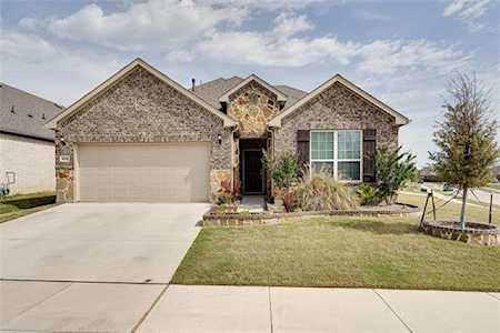 1000 Pinnacle Breeze Drive Fort Worth, TX 76052
