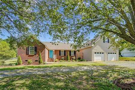 7326 Bailywick Dr Waxhaw, NC 28173