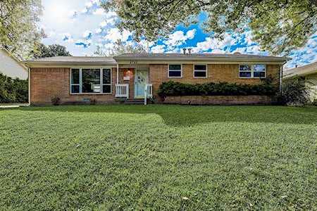 8746 Aldwick Drive Dallas, TX 75238