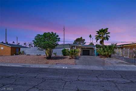 3223 Sundown Dr Las Vegas, NV 89169