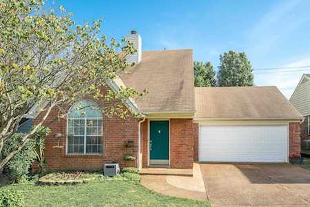 9587 Chi Chi Ln Lakeland, TN 38002