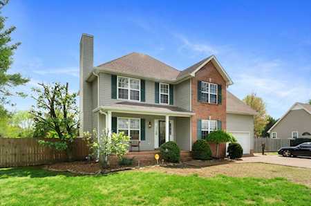 1128 Carriage Park Dr Franklin, TN 37064