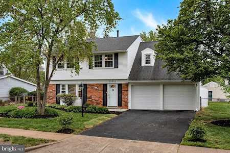 13233 Pleasantview Ln Fairfax, VA 22033