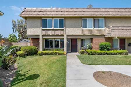18270 Big Ben Ct Fountain Valley, CA 92708