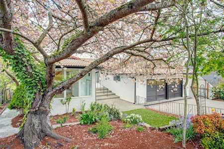10410 Dixon Dr S Seattle, WA 98178