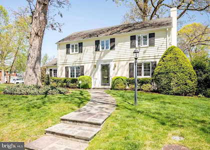 3603 Oval Dr Alexandria, VA 22305