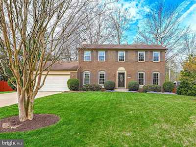 8309 Timber Brook Ln Springfield, VA 22153