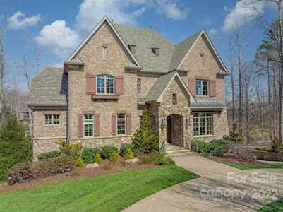 201 Mcleod Ct Waxhaw, NC 28173