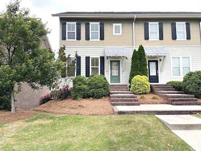 27 Winkler Way Chapel Hill, NC 27516