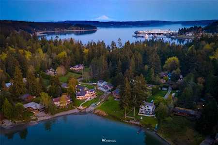 16735 Brauer Rd NE Poulsbo, WA 98370