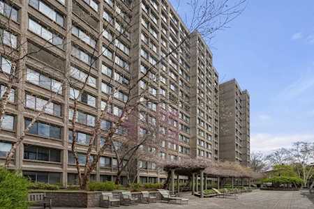 1731 Beacon St #324 Brookline, MA 02445